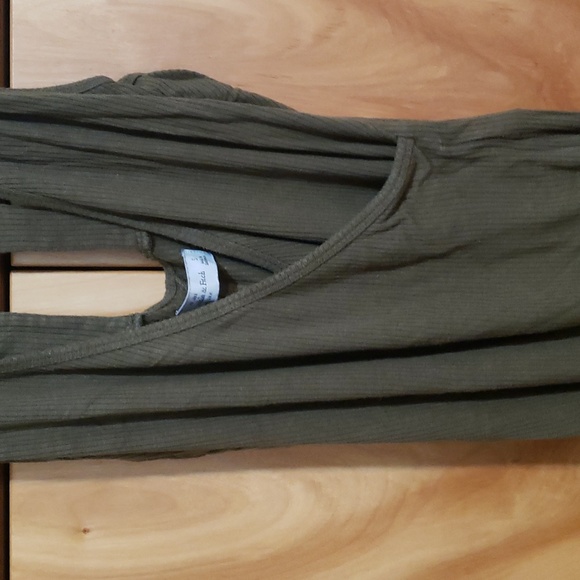 Abercrombie Wrap T-back Bodsuit. - Picture 4 of 5